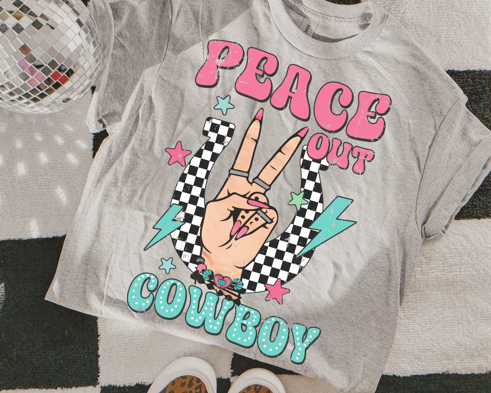 ($12T) Peace Out Cowboy